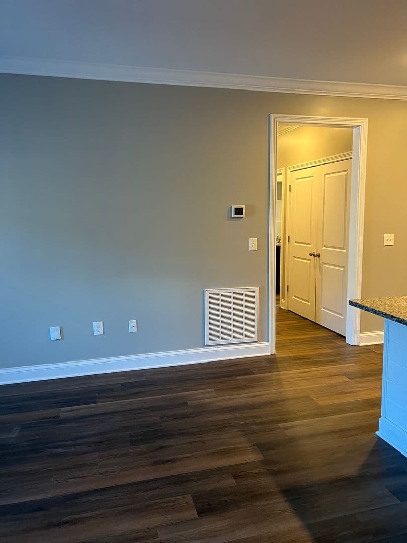 Bowling Green Apartment: 5882 Otte Ct