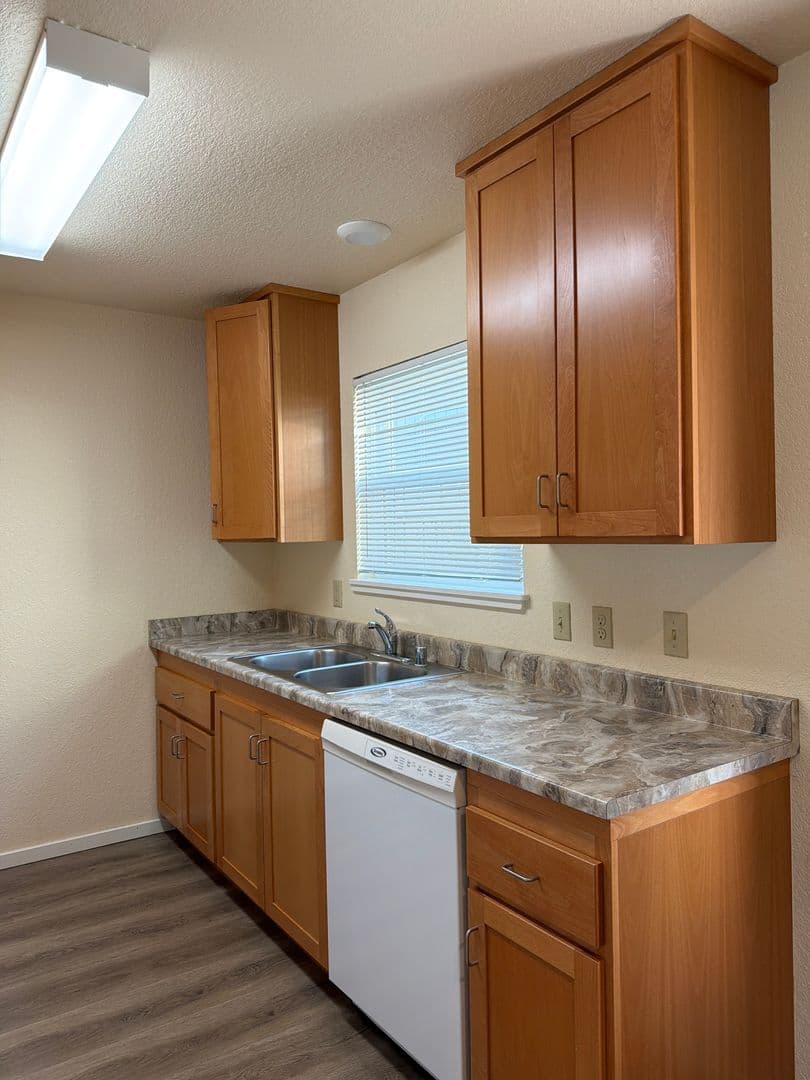 McKinleyville Apartment: 2750 Central Avenue