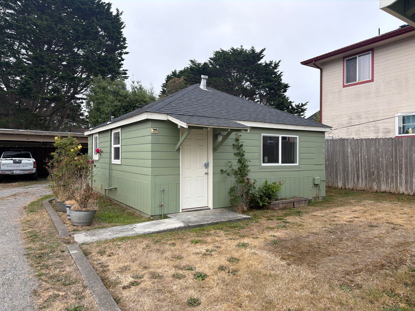 Eureka Apartment: 1321 - 1331  Vernon Street