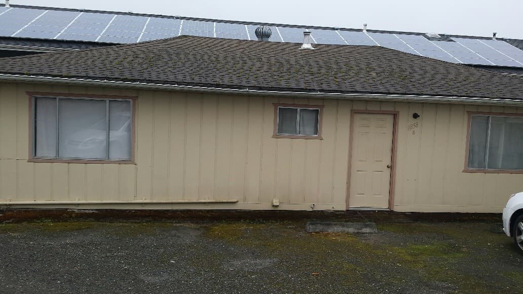 Arcata Apartment: 1858 Hauser Court