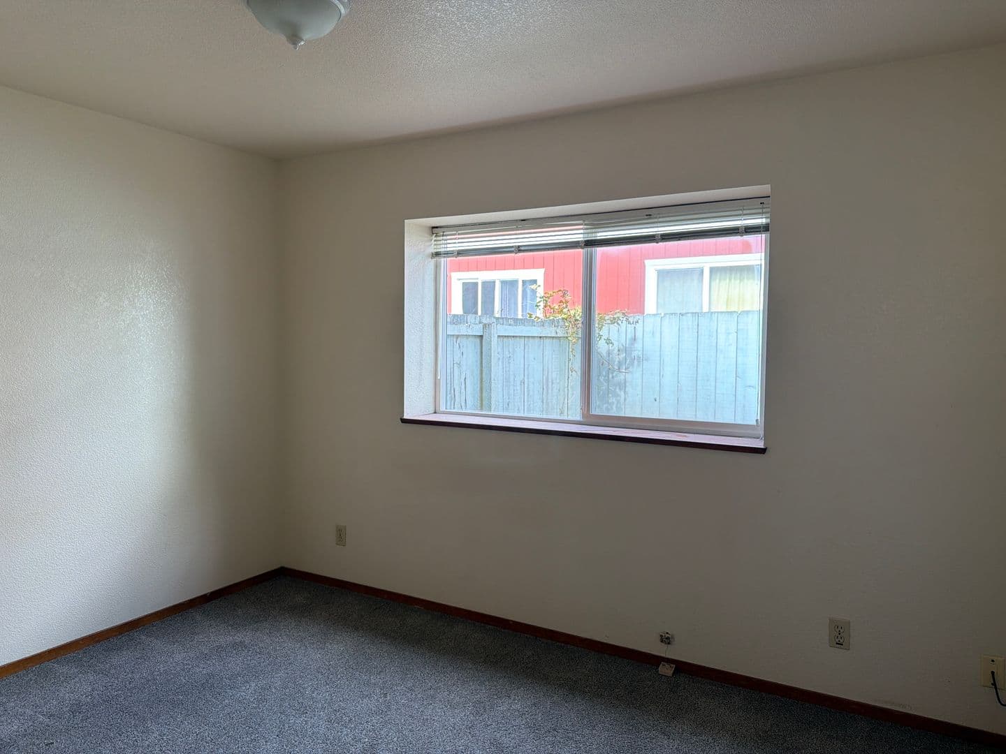 Eureka Apartment: 820 A Street