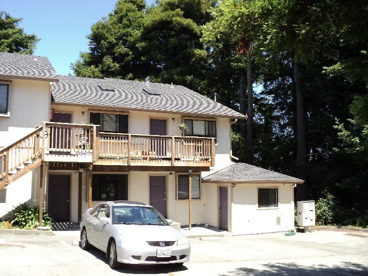 Eureka Apartment: 1275 Searles Street