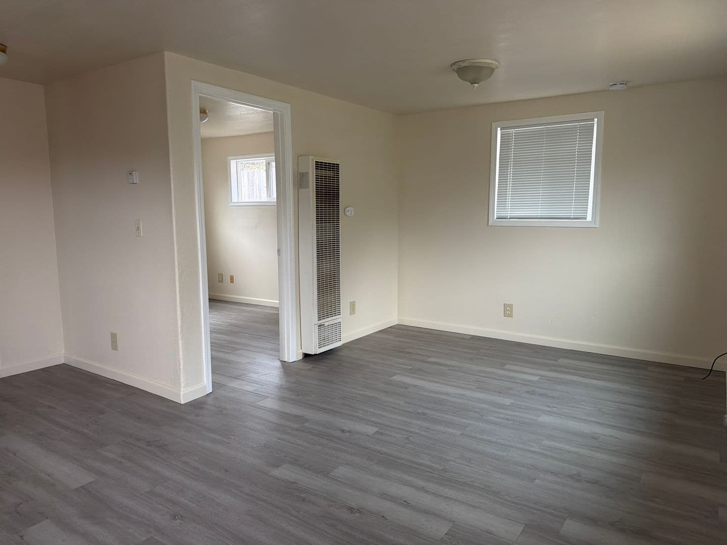 Eureka Apartment: 1321 - 1331  Vernon Street