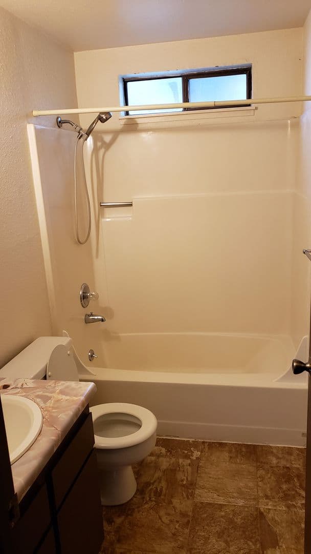 Arcata Apartment: 3040 LK Wood