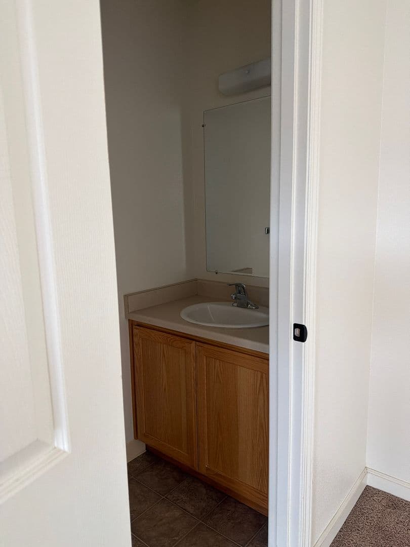 McKinleyville Apartment: 2728 Central Ave