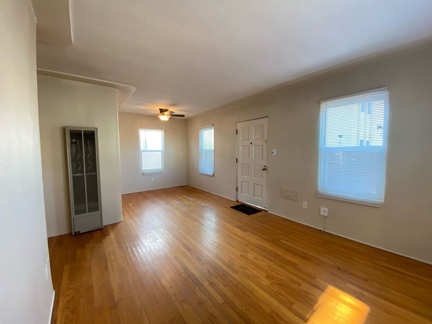 San Diego Apartment: 4083 Iowa St