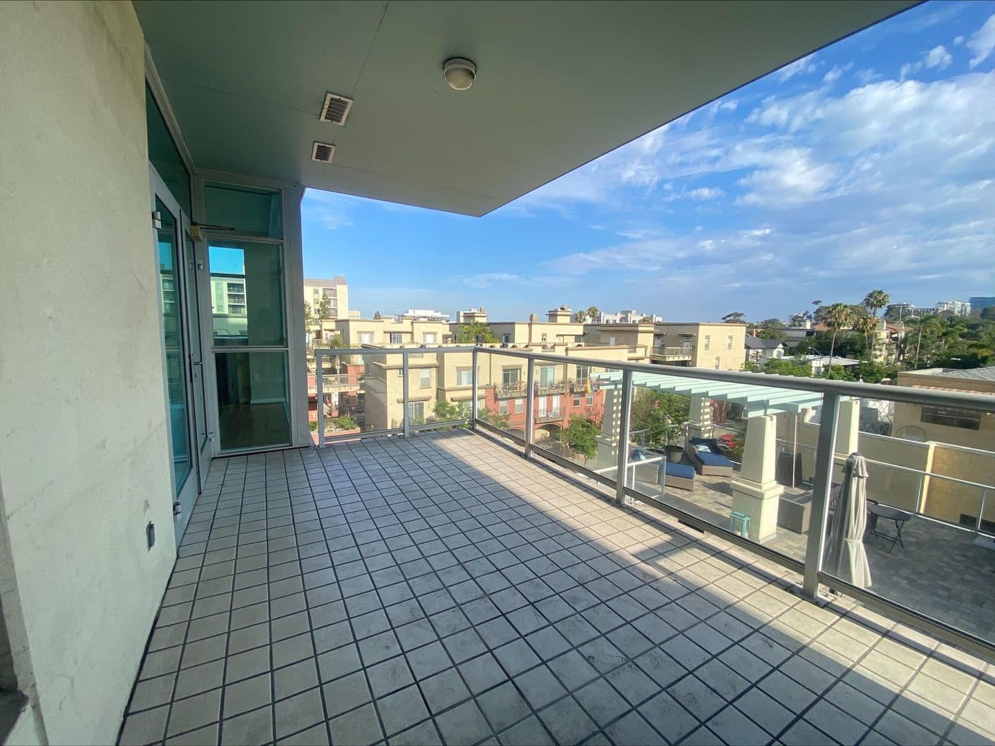 San Diego Condo: 850 Beech St