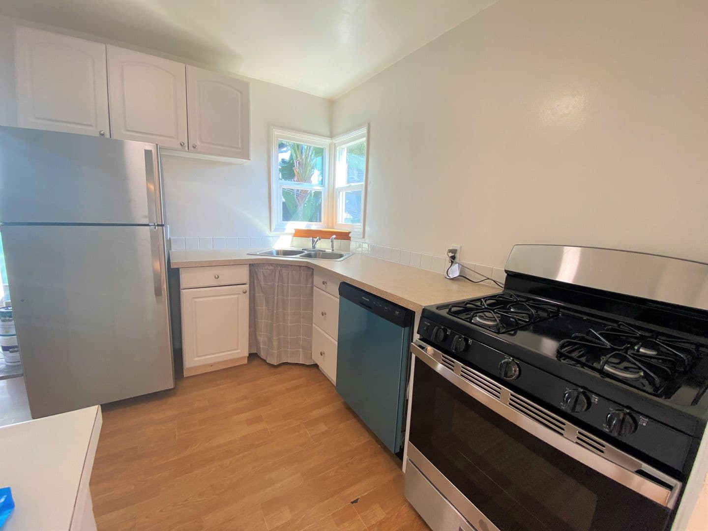 San Diego Apartment: 1082 Lincoln Avenue