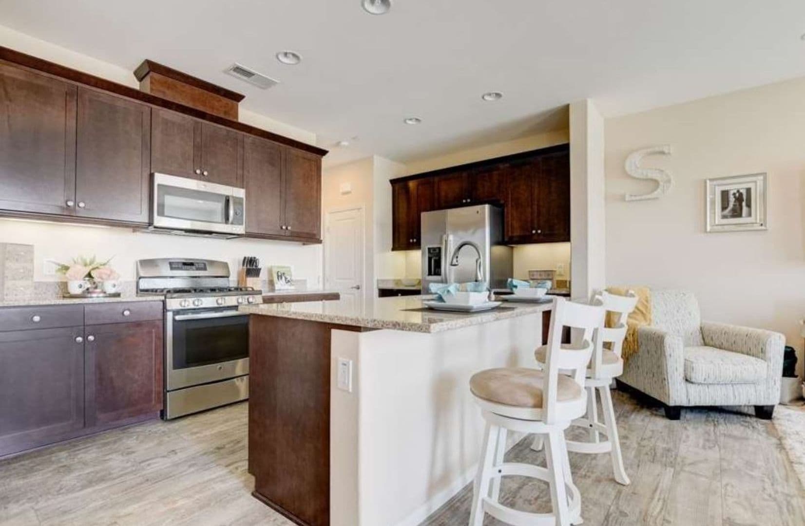 San Diego Townhome: 1785 Saltaire Place Unit 29