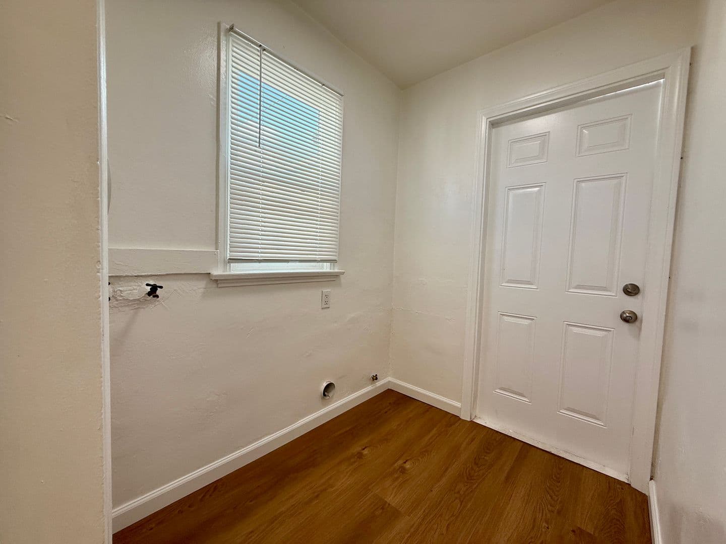 Chula Vista House: 675 E Manor Drive
