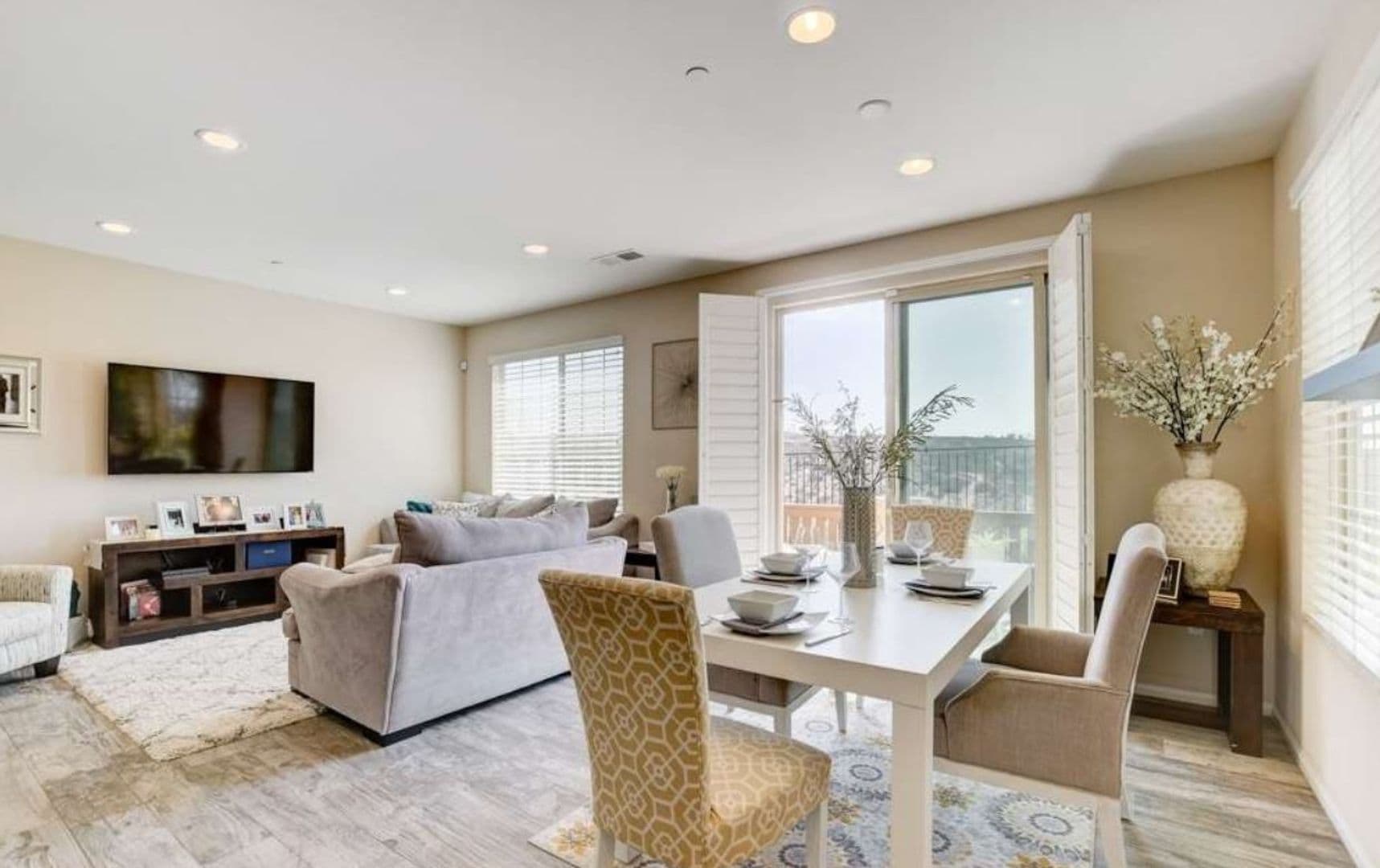 San Diego Townhome: 1785 Saltaire Place Unit 29
