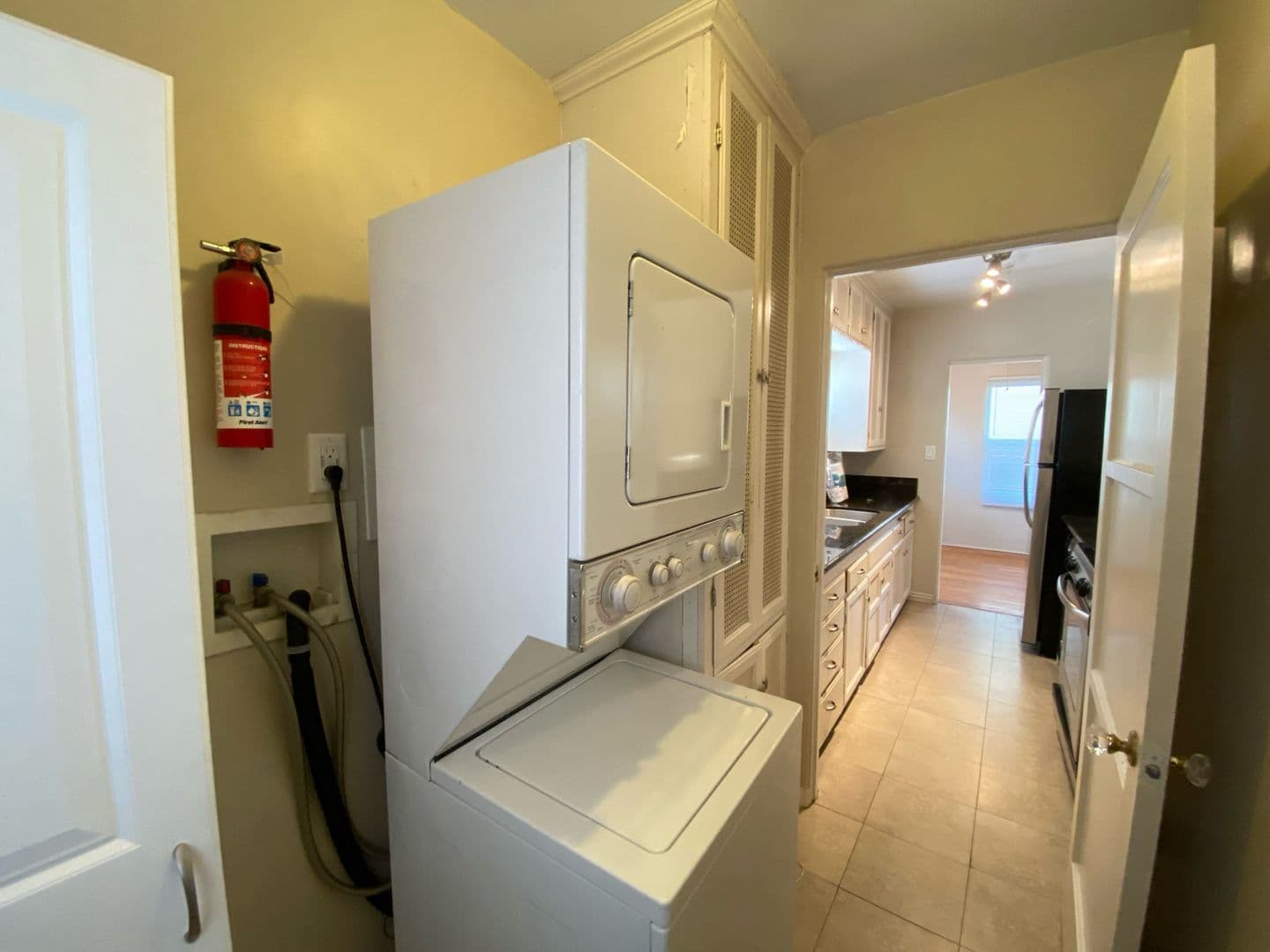 San Diego Apartment: 4083 Iowa St