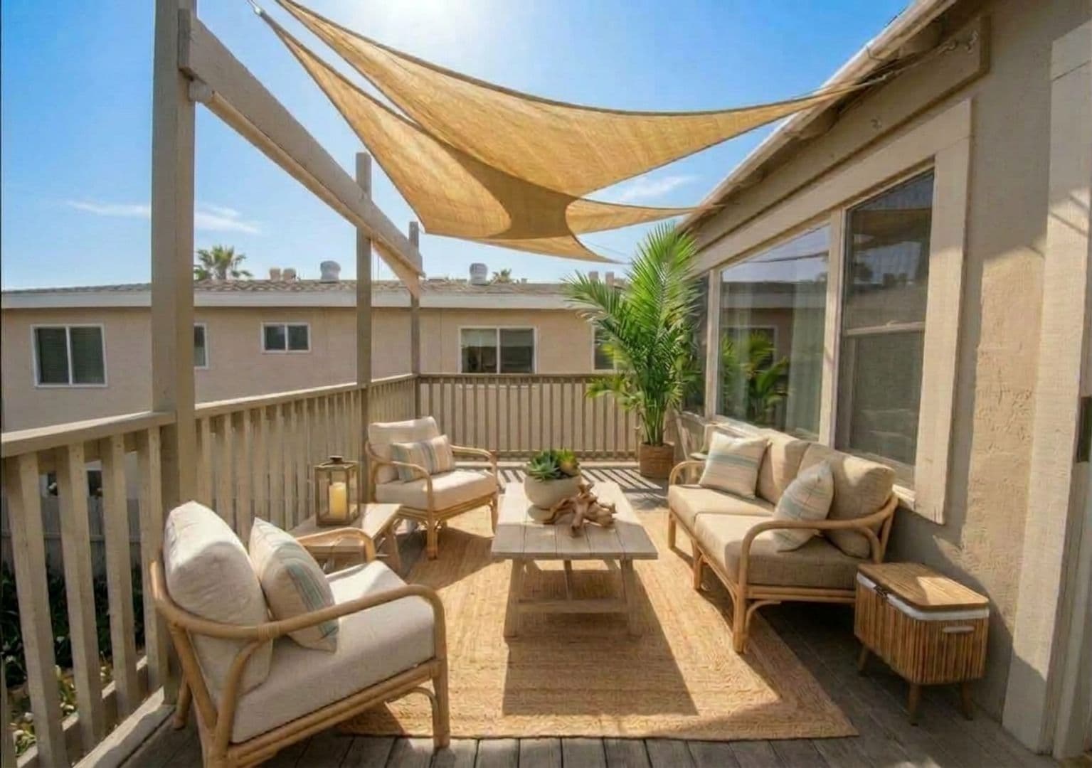San Diego Apartment: 1082 Lincoln Avenue