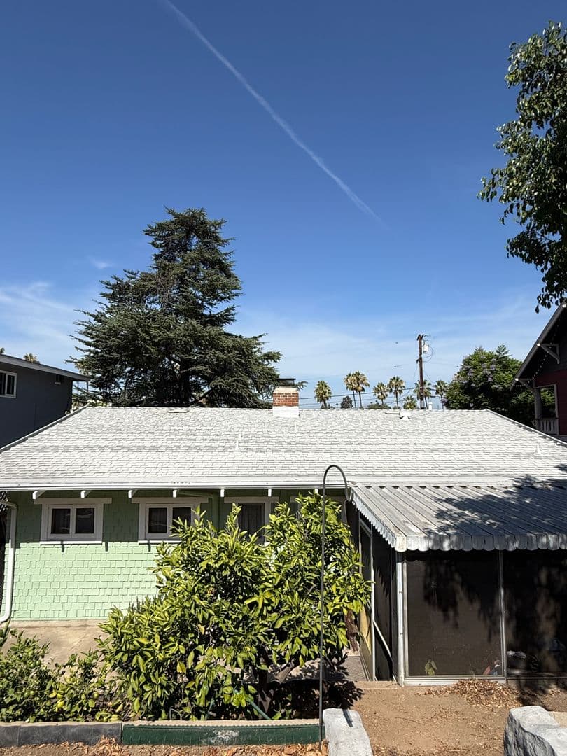 La Mesa House: 8459 Lemon Ave