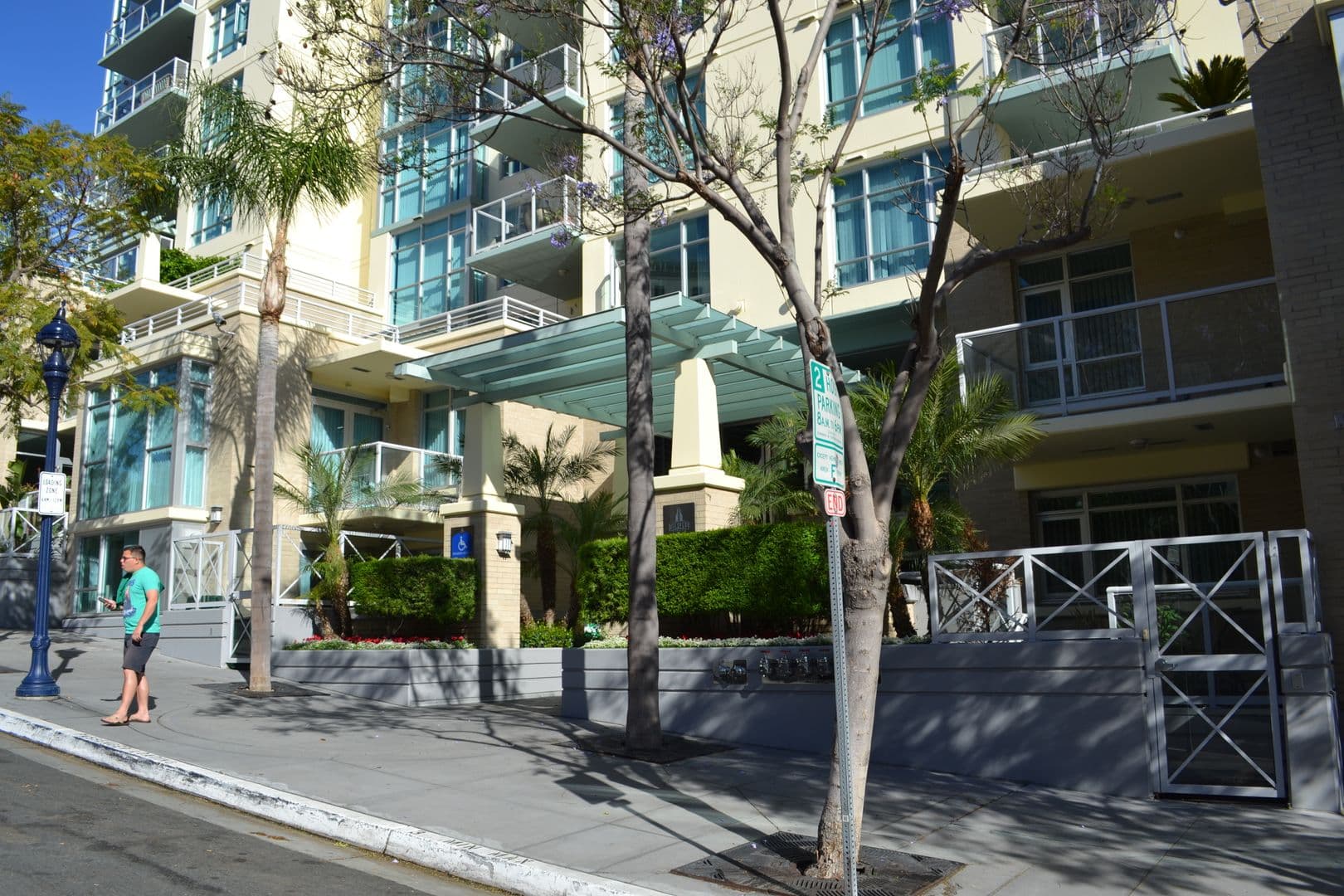San Diego Condo: 850 Beech St