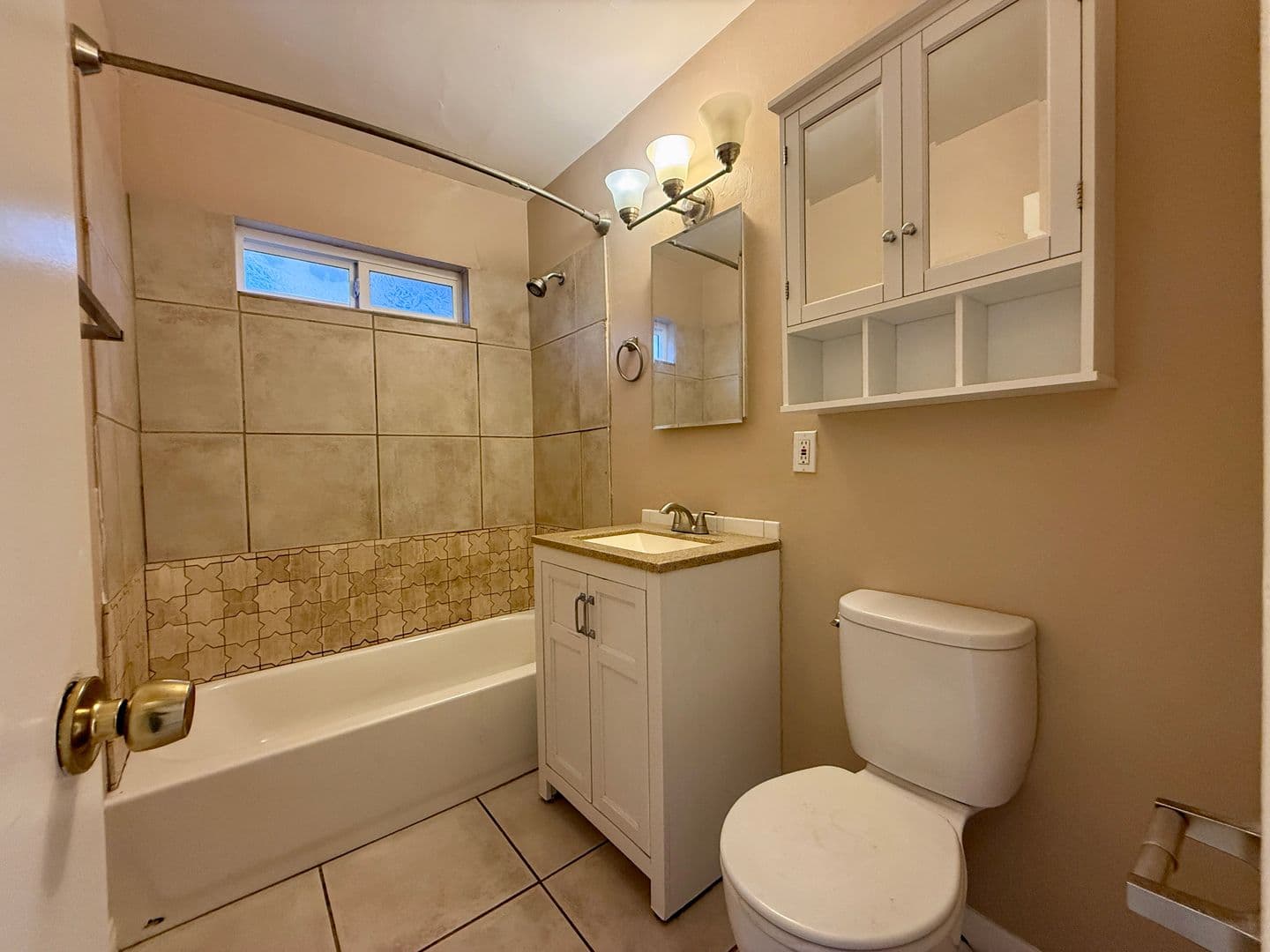 San Diego Apartment: 3751 32nd St