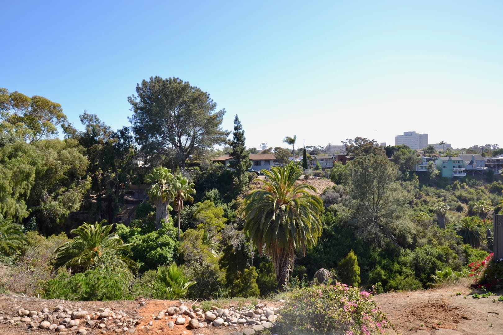 San Diego Apartment: 4298 Maryland St