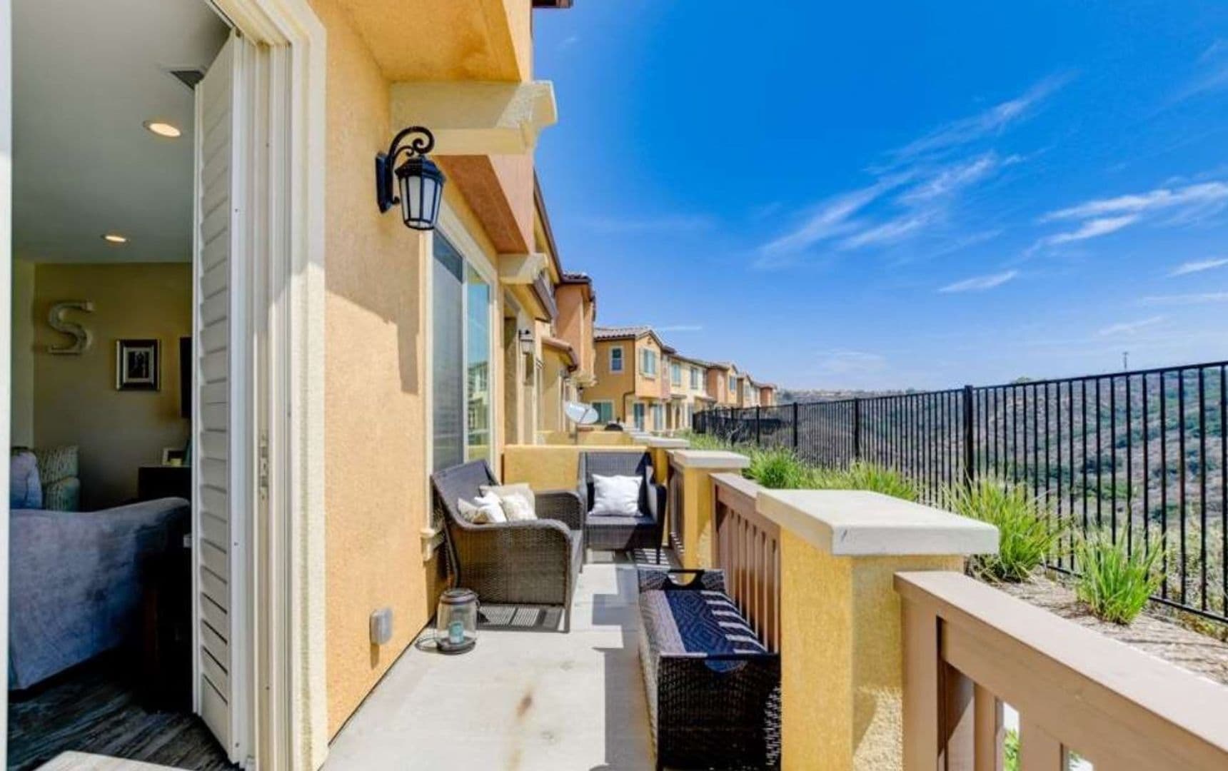 San Diego Townhome: 1785 Saltaire Place Unit 29