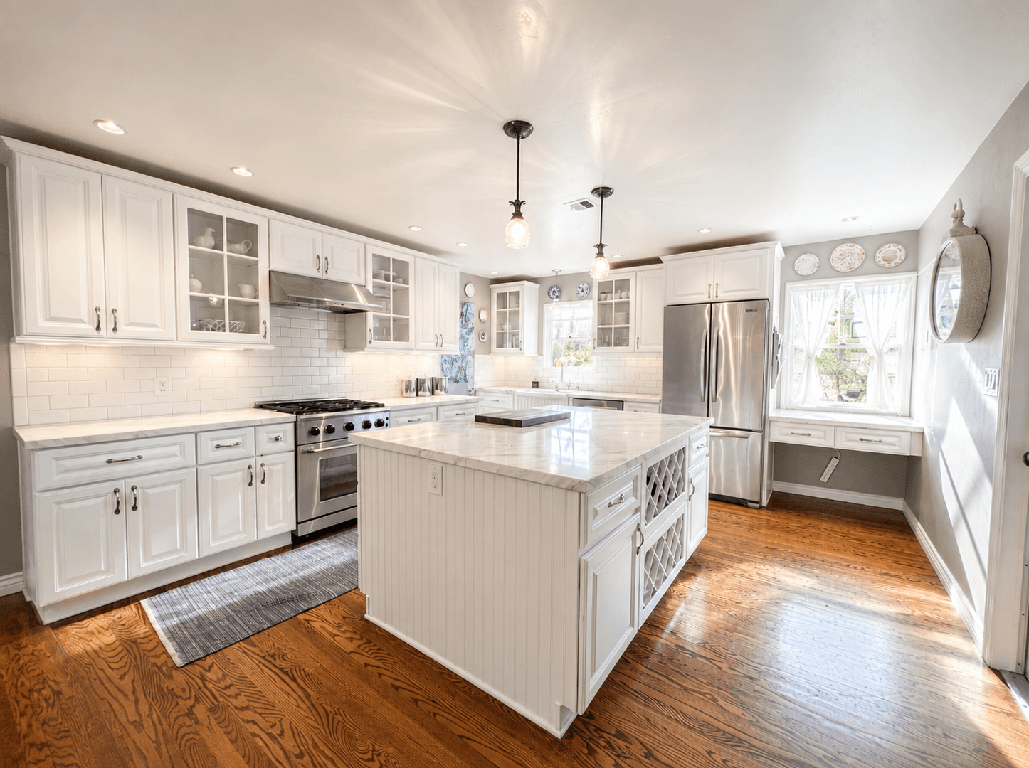 San Diego House: 4405 Santa Monica Ave