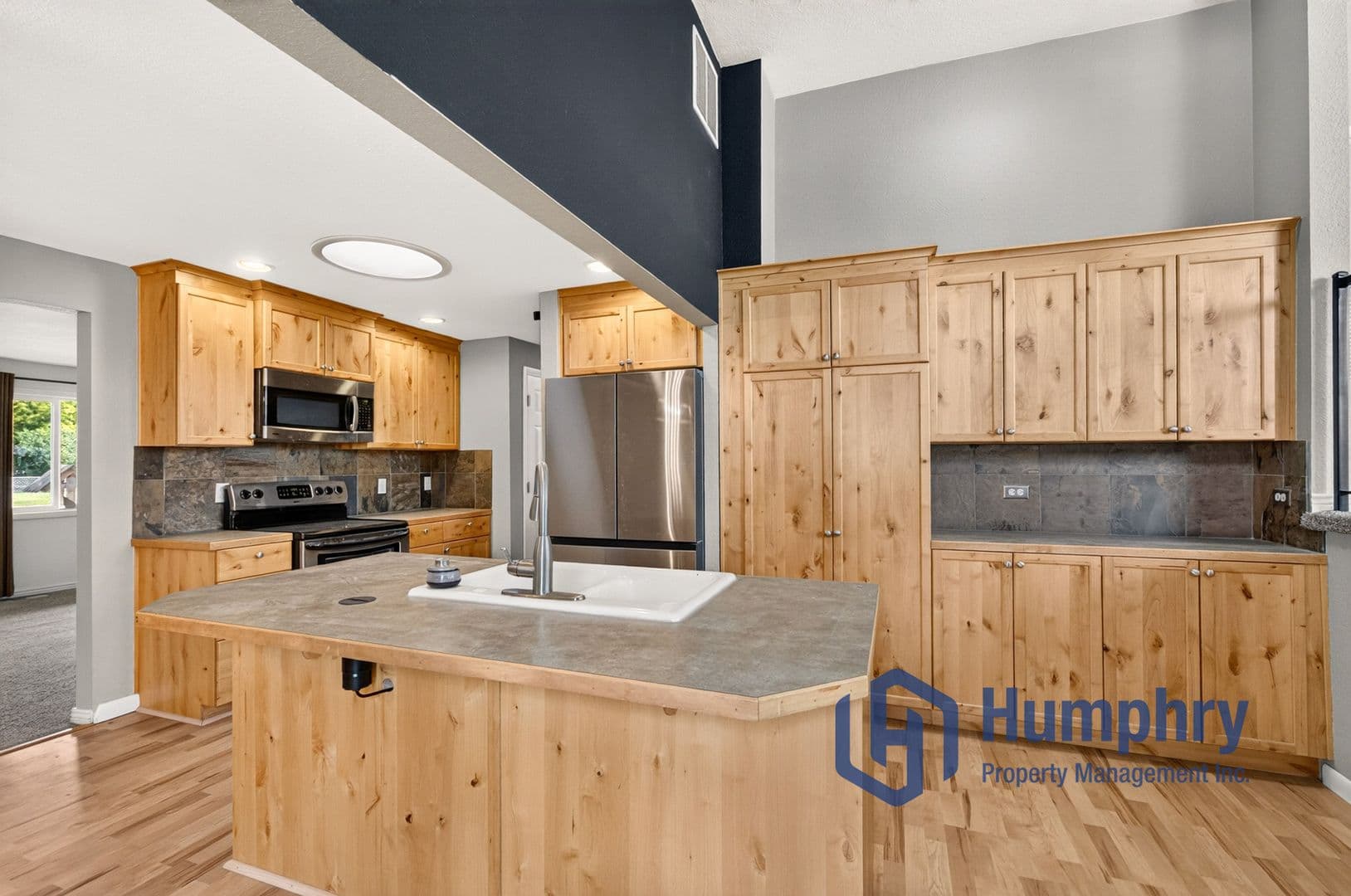 Kuna House: 13159 S Ocotillo Dr