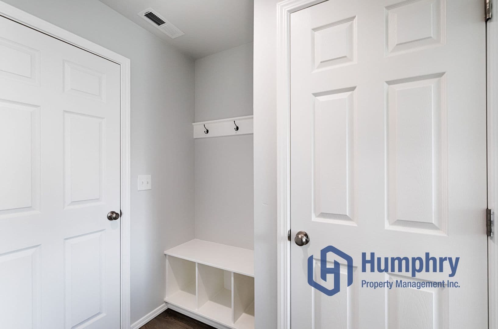 Nampa House: 14842 N Pantanella Way