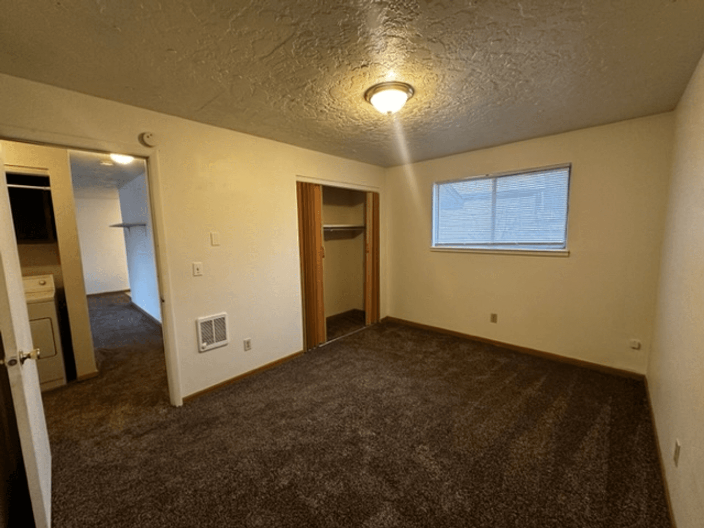 Caldwell Apartment: 3724 Billings Dr. Unit 1-3