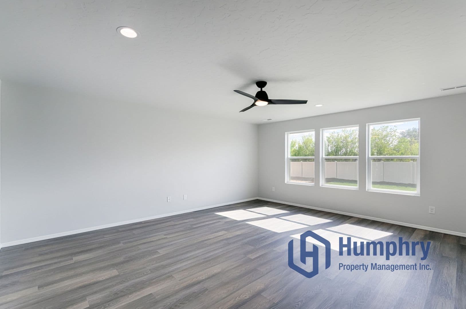 Nampa House: 14842 N Pantanella Way