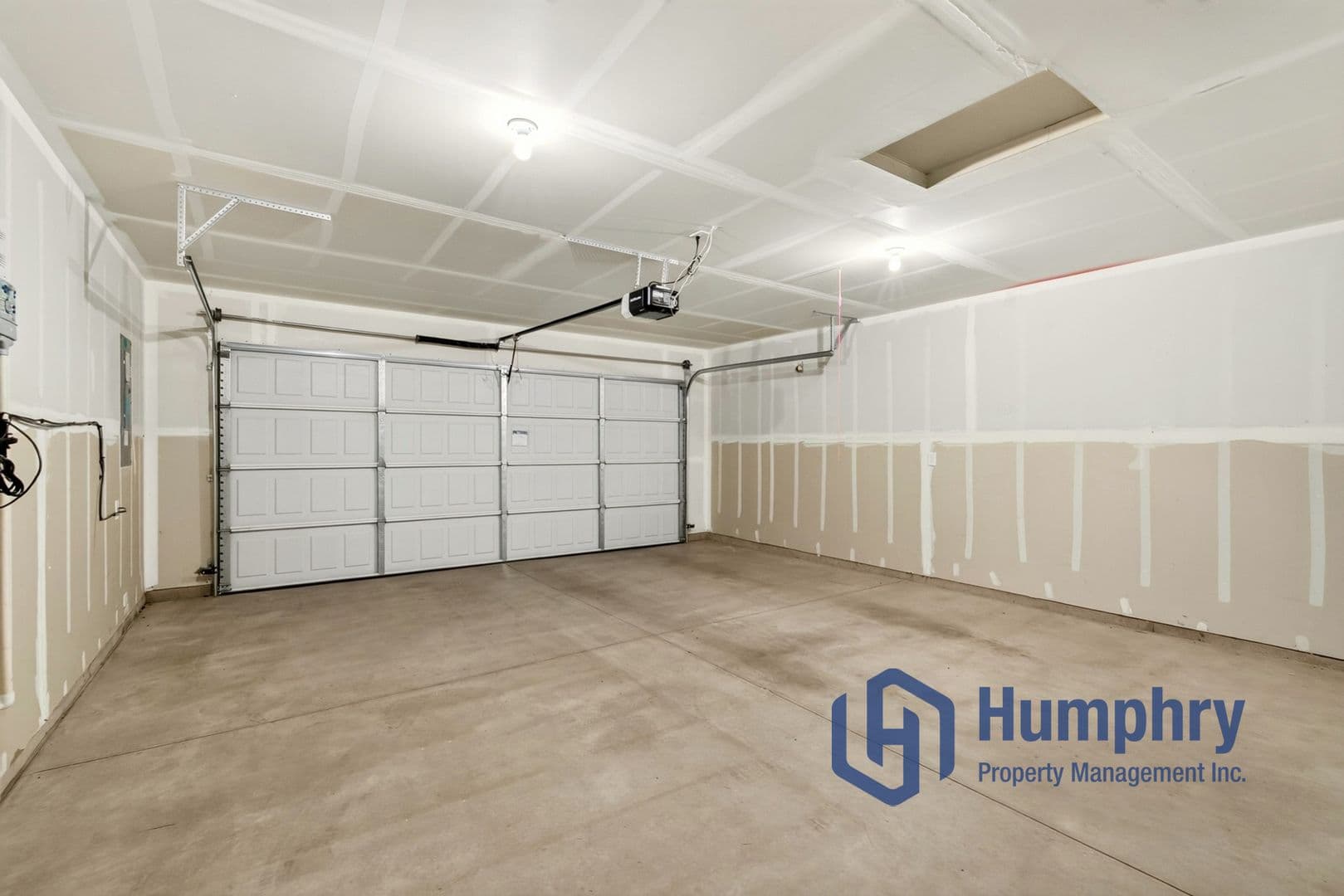 Nampa House: 7613 E Iroquois St