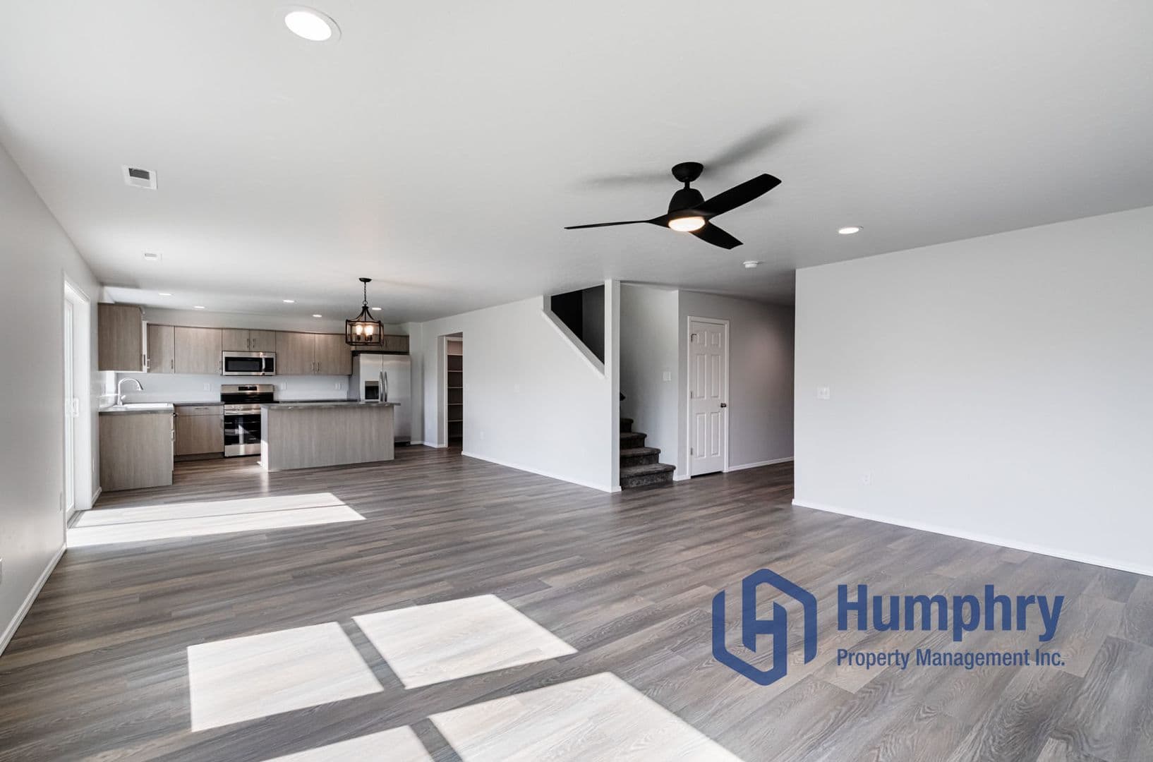 Nampa House: 14842 N Pantanella Way