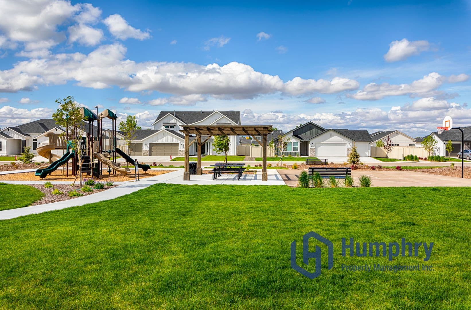 Nampa House: 14842 N Pantanella Way