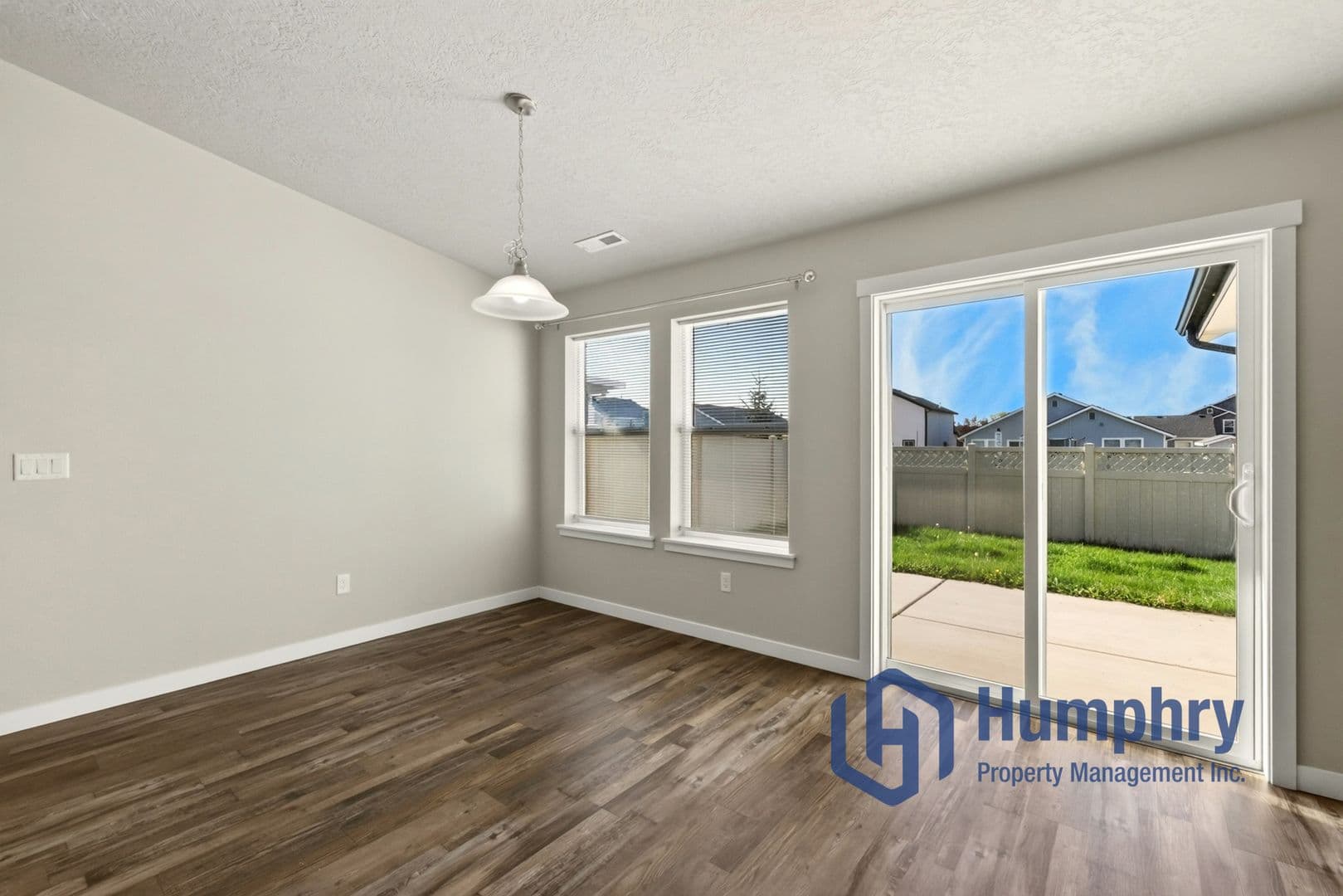 Nampa House: 7613 E Iroquois St