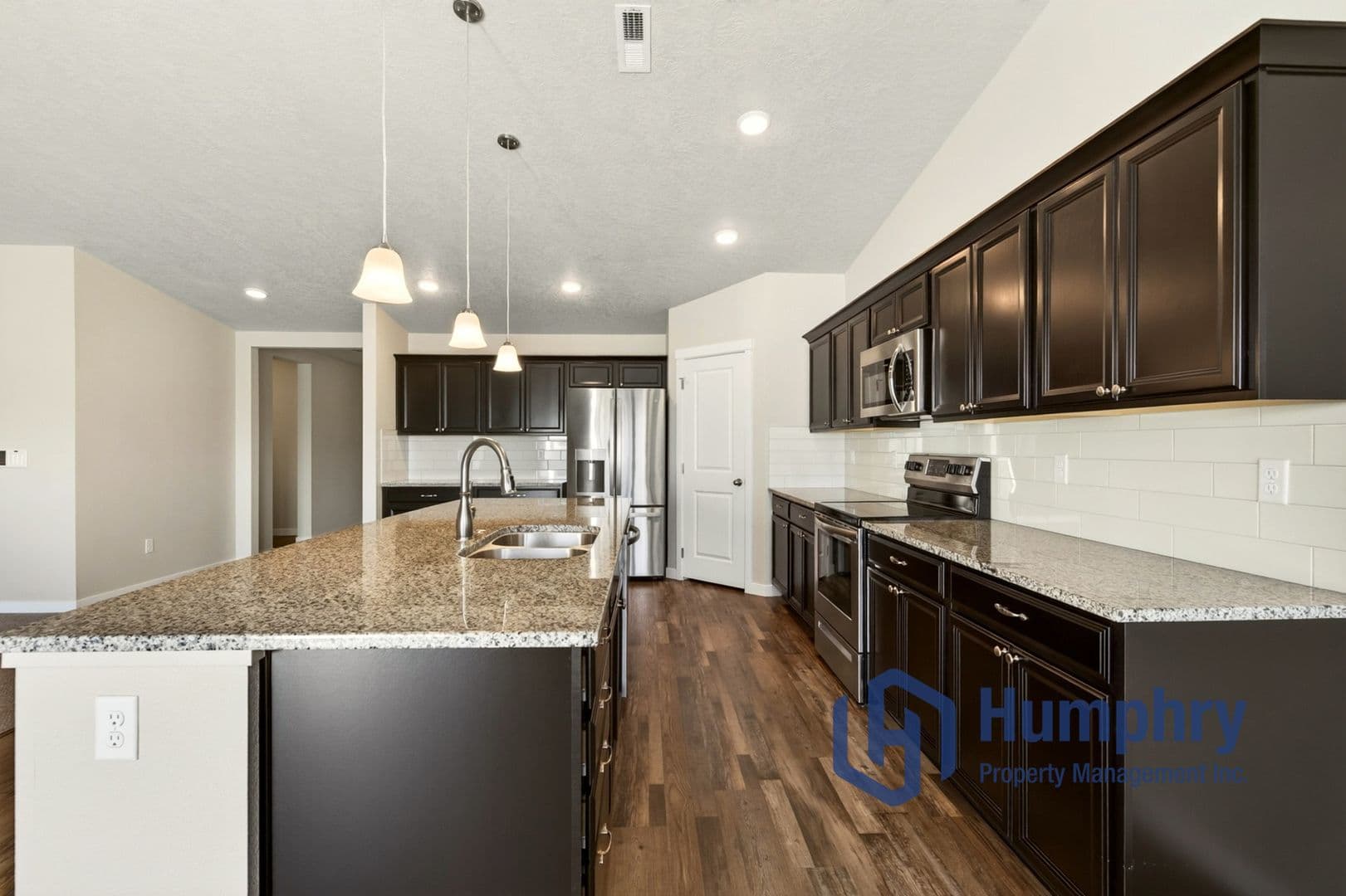 Nampa House: 7613 E Iroquois St