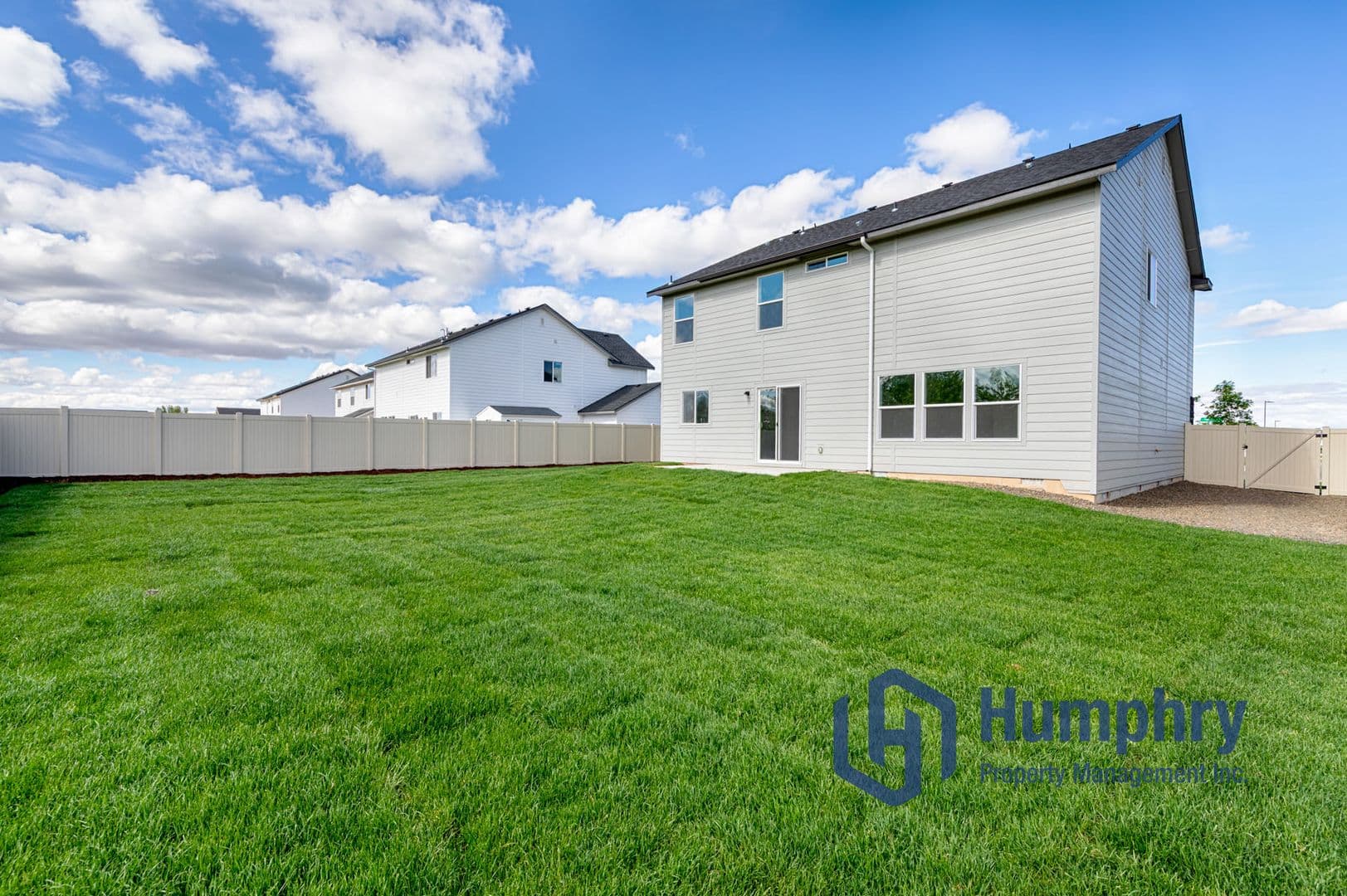 Nampa House: 14842 N Pantanella Way