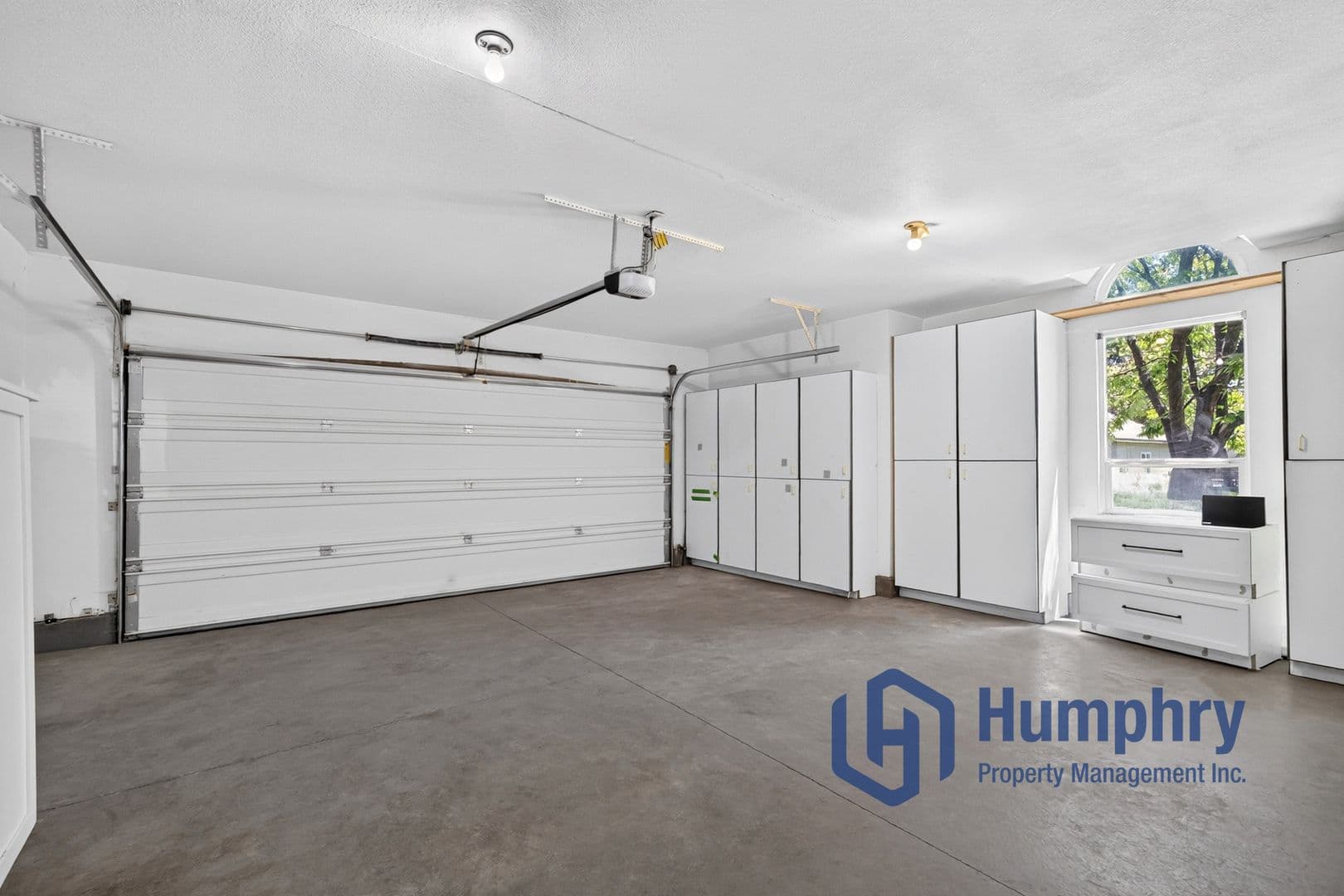 Eagle House: 1948 E. Cypress Point Dr.