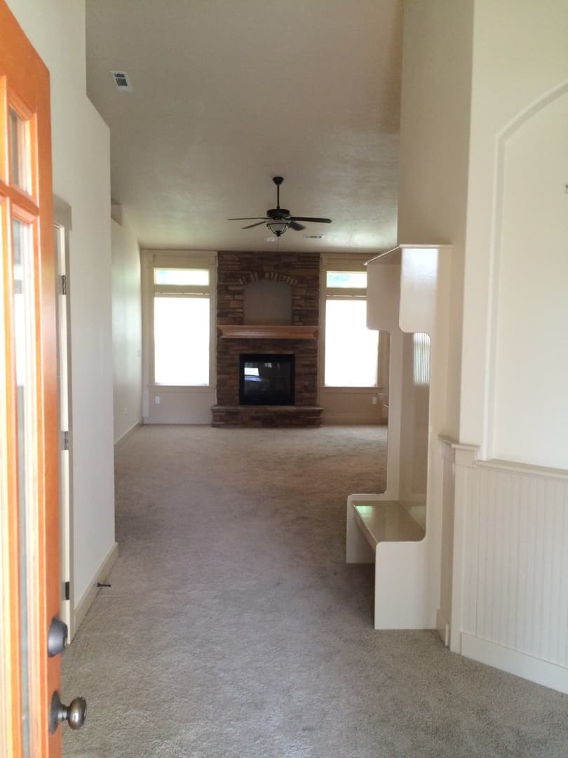 Meridian House: 1960 W. Kelly Creek Dr.