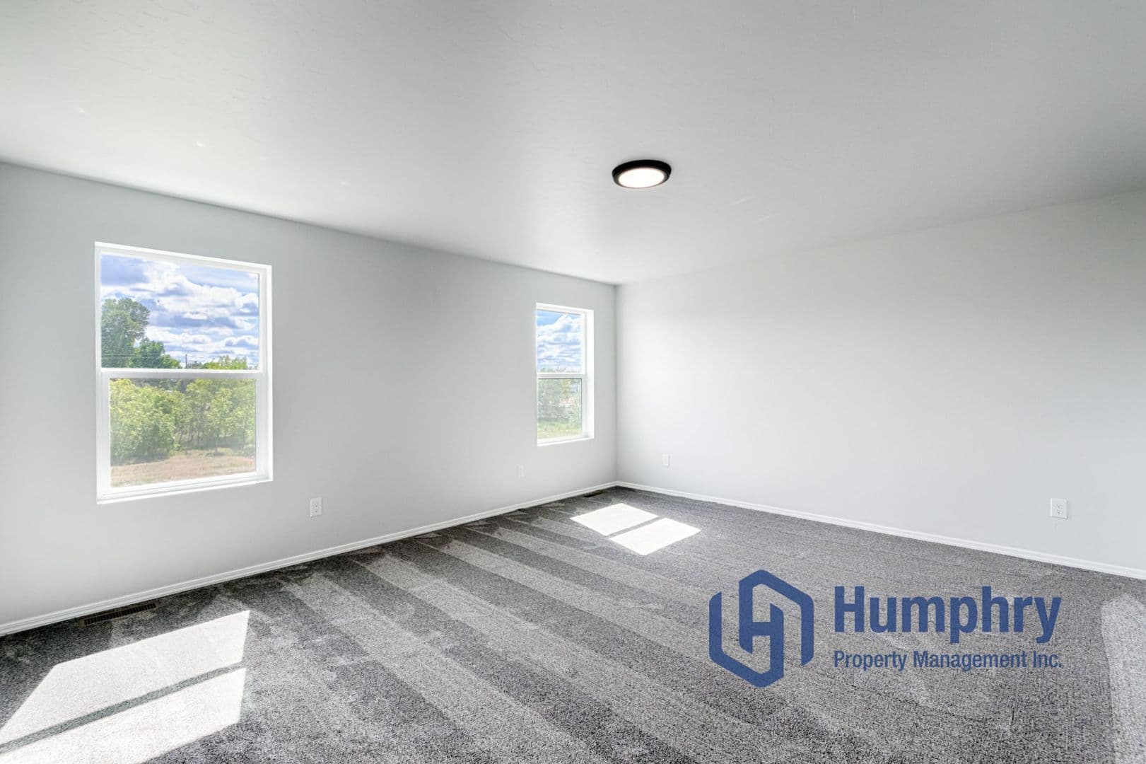 Nampa House: 14842 N Pantanella Way