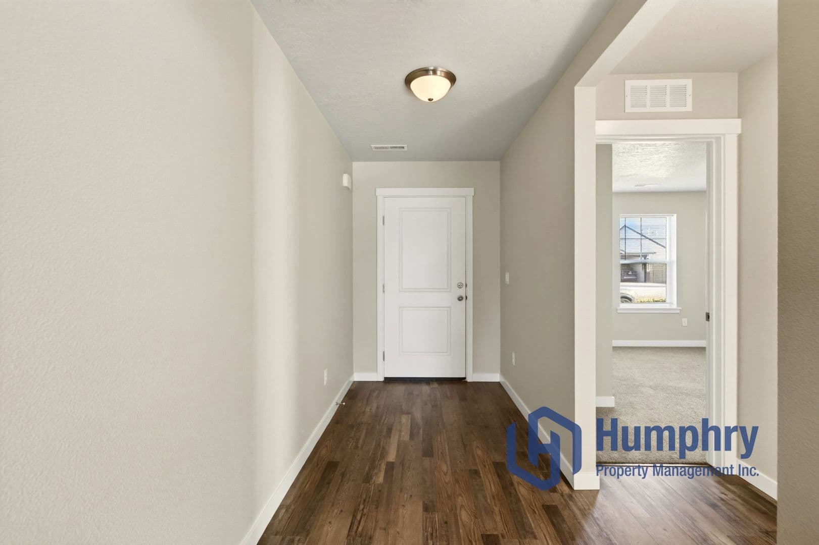 Nampa House: 7613 E Iroquois St
