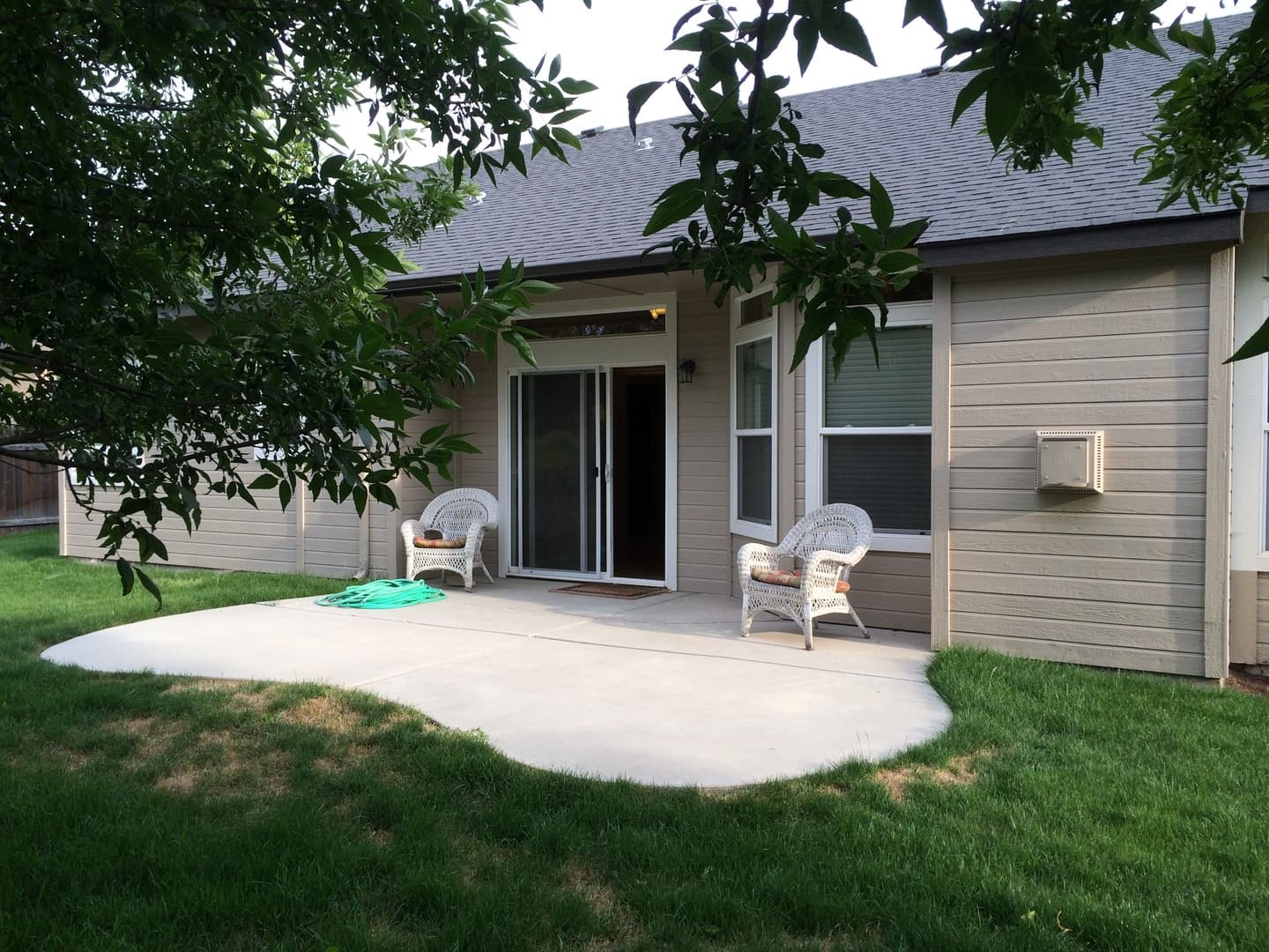Meridian House: 1960 W. Kelly Creek Dr.