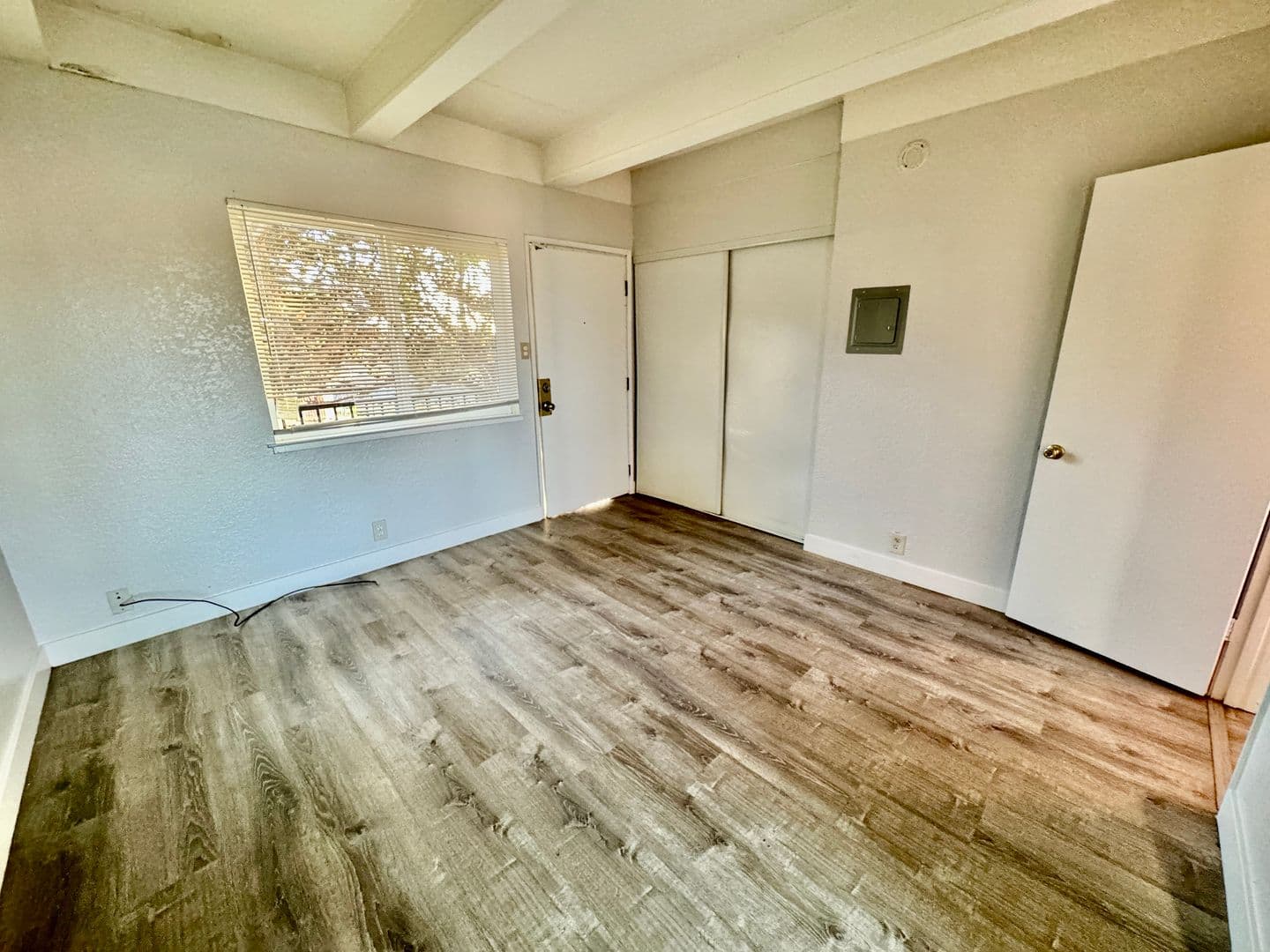 Richmond Apartment: 170 21st St
