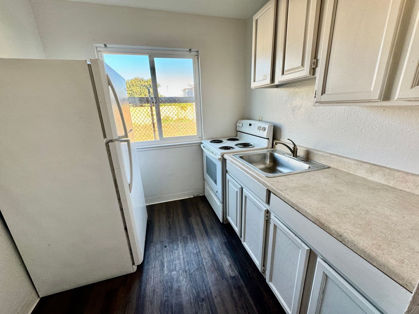 Richmond Apartment: 170 21st St