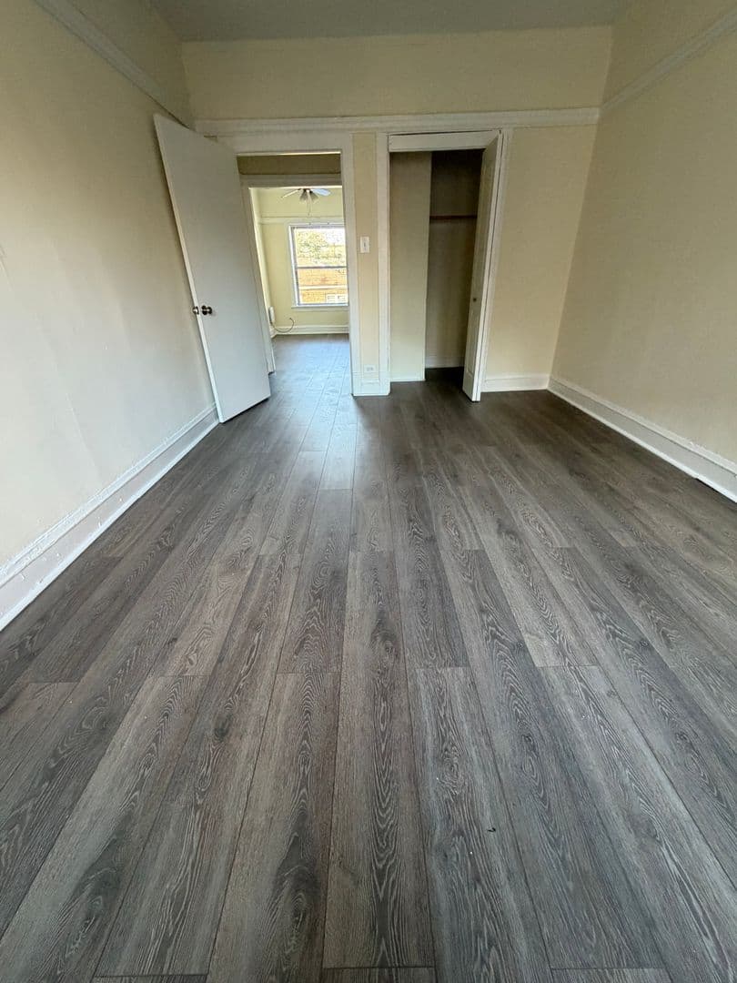 Chicago Apartment: 5050-58 N.Kenmore