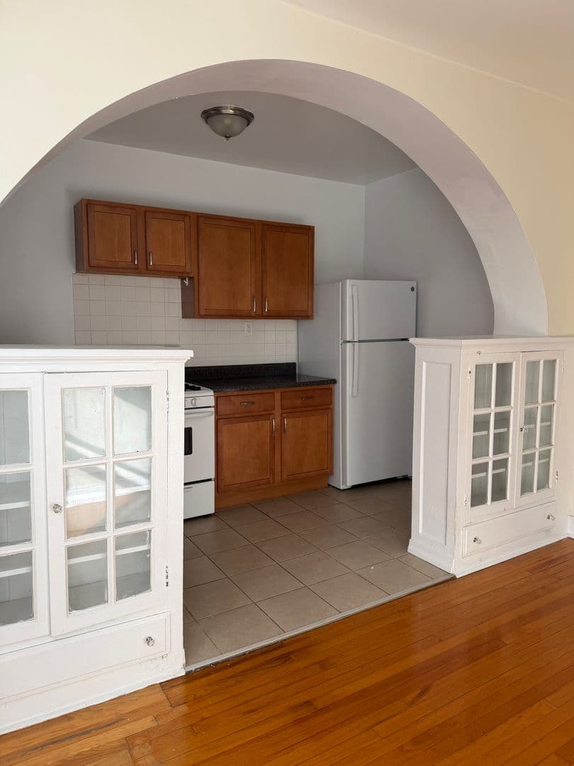 Chicago Apartment: 1623-33 W. Lunt