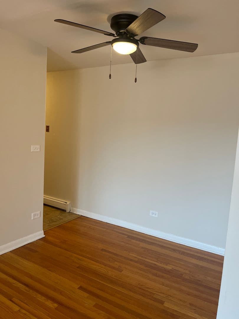 Chicago Apartment: 606 W. Cornelia