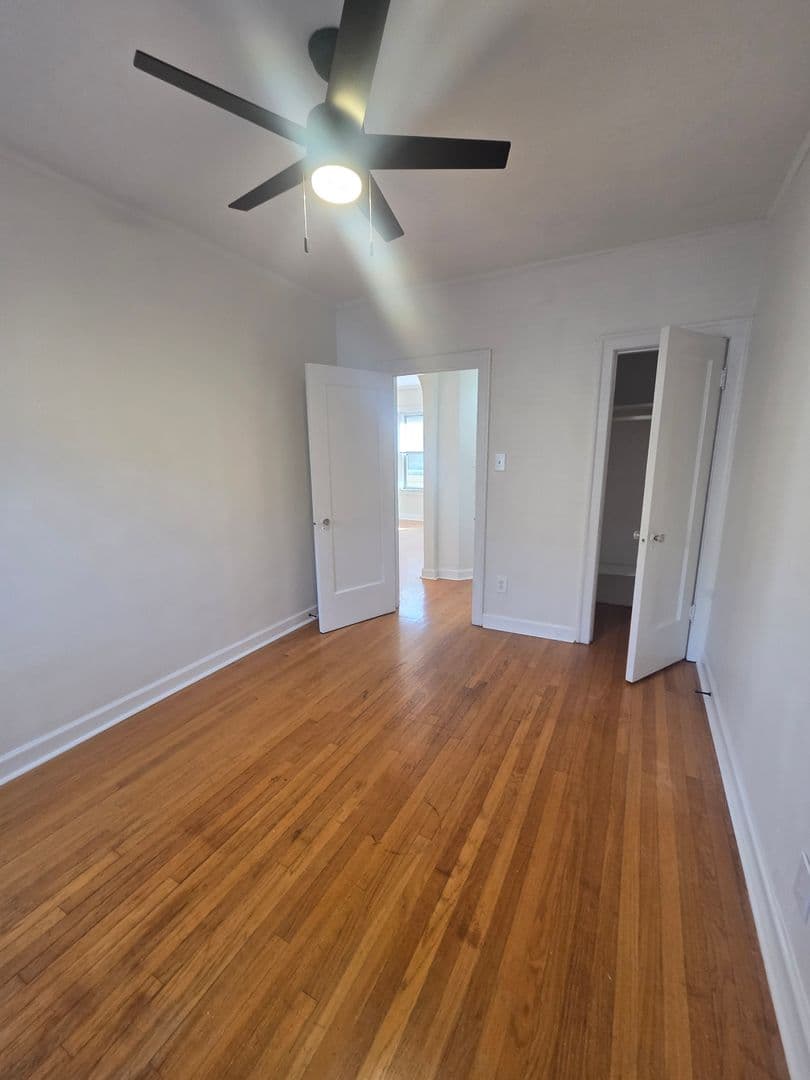 Chicago Apartment: 1623-33 W. Lunt