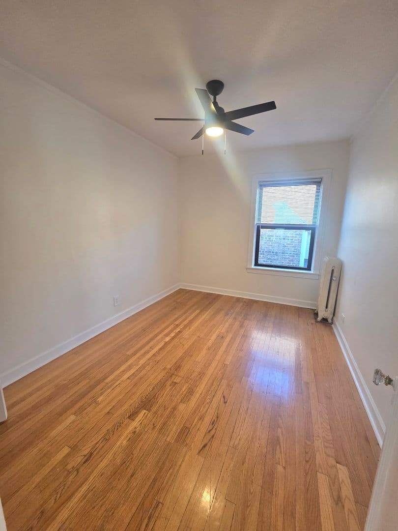 Chicago Apartment: 1623-33 W. Lunt