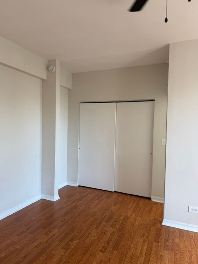 Chicago Apartment: 1624 W. Morse
