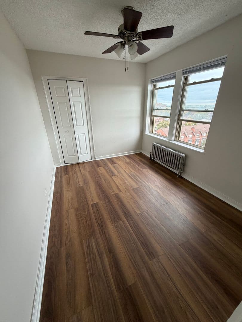 Chicago Apartment: 910 W. Lawrence