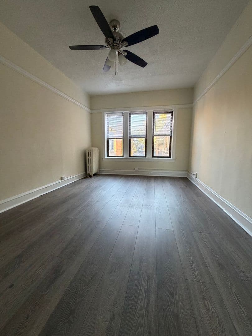Chicago Apartment: 5050-58 N.Kenmore