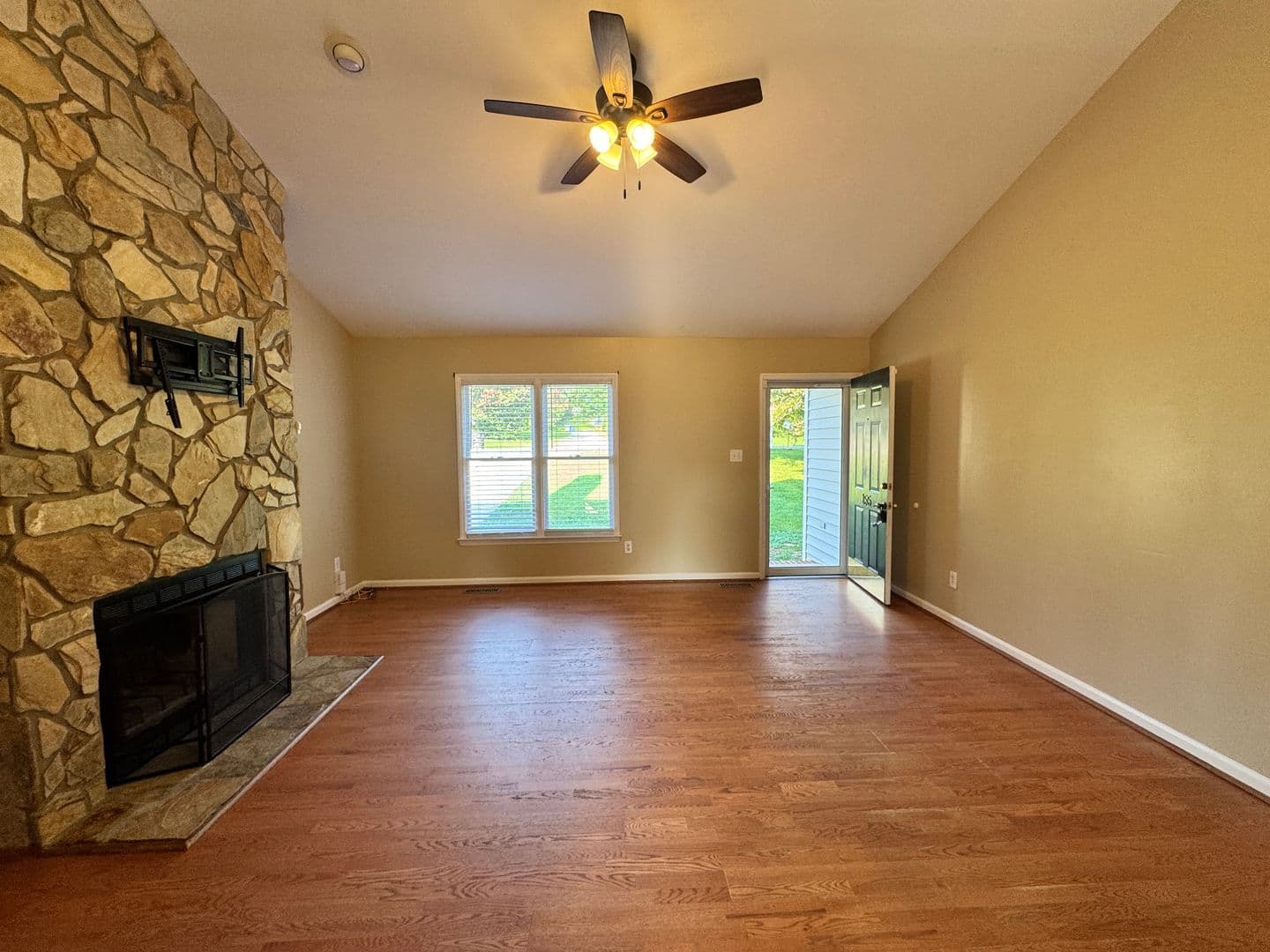 Winston-Salem House: 155 Lorraine Dr.