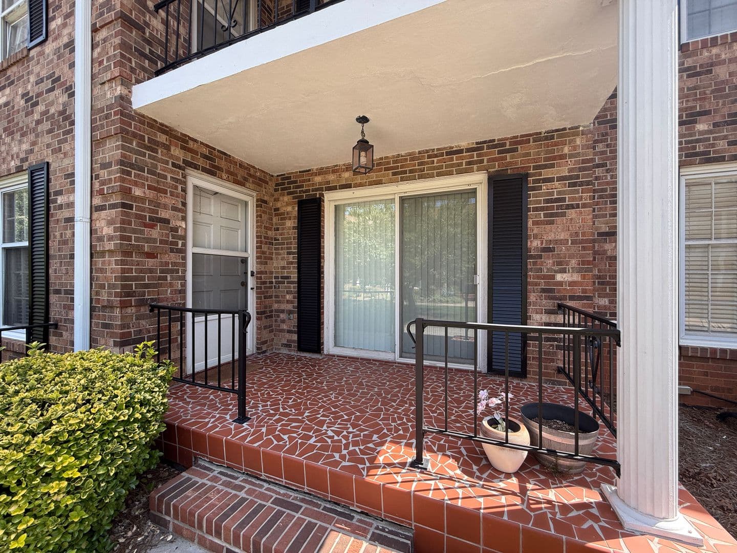 Winston Salem House: 2711 Reynolda Road 2D